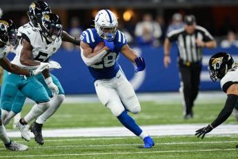 Indianapolis Colts running back Jonathan Taylor runs against the Jacksonville Jaguars during Sunday’s game in Indianapolis. (AJ MAST/Associated Press)