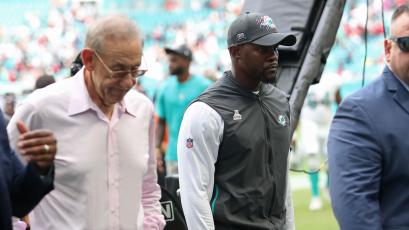 Miami Dolphins head coach Brian Flores, right, walks off the field next to Dolphins owner Stephen Ross after losing to the Atlanta Falcons at Hard Rock Stadium on Oct. 24, 2021, in Miami Gardens. (JOHN MCCALL/South Florida Sun-Sentinel/TNS)