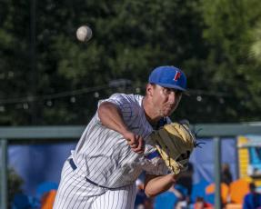 Florida's Brandon Sproat pitches against Central Michigan on Friday in Gainesville. (CYNDI CHAMBERS/Ocala Star-Banner via AP)
