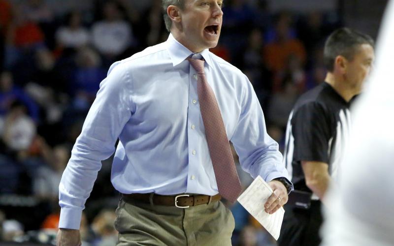Florida coach Mike White yells to his players during an NCAA college basketball game against Mississippi on Tuesday, in Gainesville. (AP PHOTO)