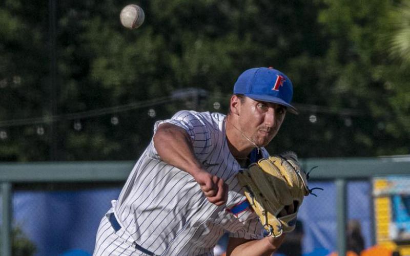 Florida's Brandon Sproat pitches against Central Michigan on Friday in Gainesville. (CYNDI CHAMBERS/Ocala Star-Banner via AP)