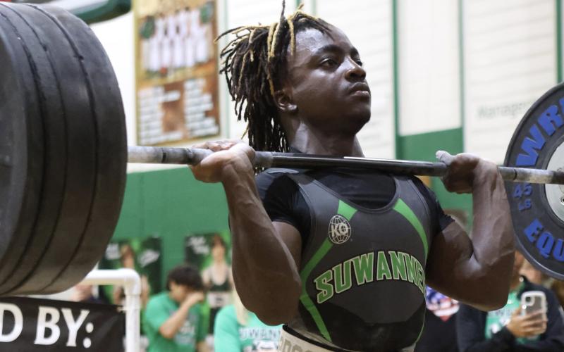 Suwannee's Marquavious Owens gets set to perform the clean and jerk during the District 5-1A meet last Friday. (PAUL BUCHANAN/Special to the Reporter)