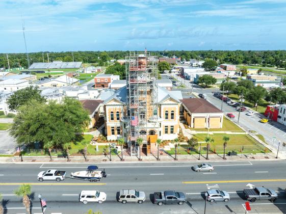 The renovation work on the Suwannee County Courthouse, undertaken by O’Neal Roofing, is nearing completion after beginning in May. (RAY CARPENTER/Lake City Reporter)