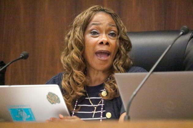 Live Oak City Council President Vanessa Robinson said she felt like City Manager Larry Sessions was looking to ‘hand pick’ or ‘cherry pick’ someone to follow him as manager during Tuesday’s meeting when Sessions asked about creating an assistant manager position. (JAMIE WACHTER/Lake City Reporter)