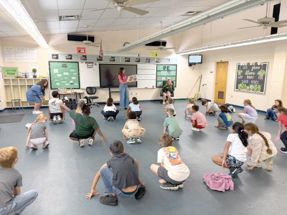 Columbia City Elementary students participate in the September Choose to Move lesson as County Extension introduces healthy habits through an interactive story and movement activities. Students put learning into action by exploring different ways their bodies can move. (COURTESY COLUMBIA COUNTY EXTENSION)