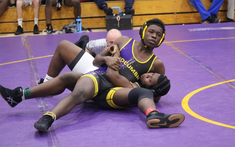 Shawn Raggins gains position against Valdosta during the Tiger Duals on Saturday. (JORDAN KROEGER/Lake City Reporter)