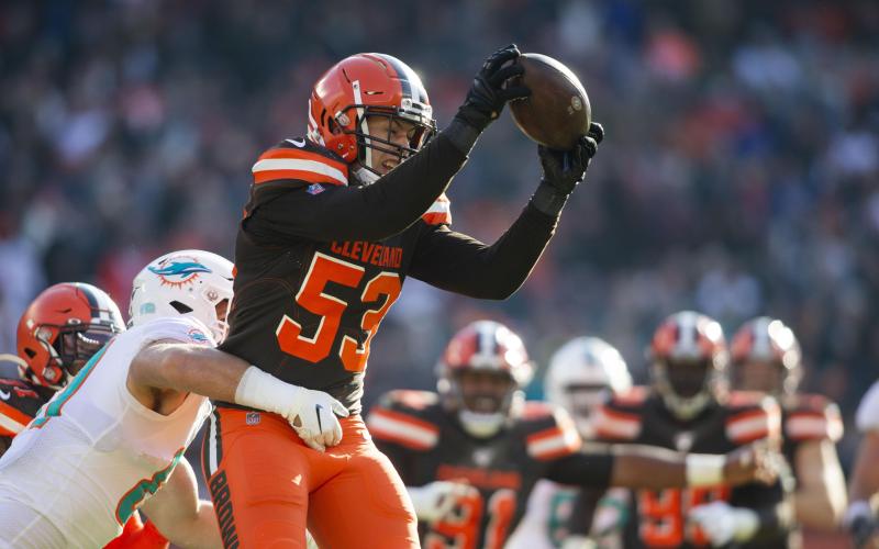 Browns linebacker Joe Schobert (53) intercepts a pass against the Dolphins this past season. (SCOTT R. GAVIN/USA TODAY Sports/TNS)
