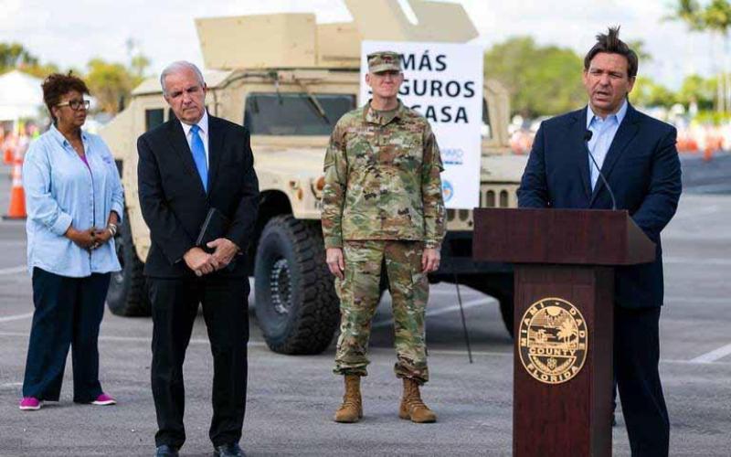 Gov. Ron DeSantis shown at Wednesday's news conference. (MATIAS J. OCNER/Miami Herald)