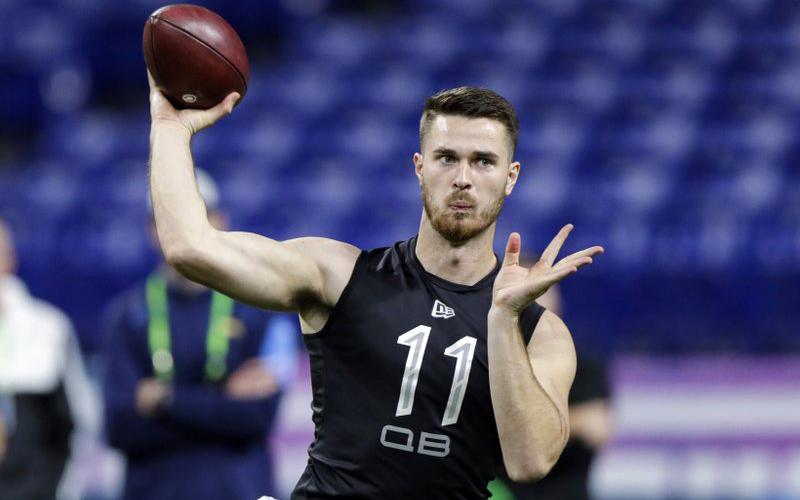 Former Oregon State quarterback Jake Luton throws a pass at the NFL football scouting combine on Feb. 27 in Indianapolis. The Jaguars (1-6) believe Luton will make a smooth transition into the starting lineup despite not playing in nearly a year. He missed out on preseason games and was the team’s third-string quarterback for the first seven games, inactive behind starter Gardner Minshew and backup Mike Glennon. (AP FILE PHOTO))