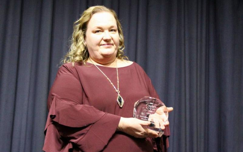 Suwannee Riverside Elementary School’s Leona Ash was named the School-Related Employee of the Year for the Suwannee County School District. (COURTESY SUWANNEE COUNTY SCHOOL DISTRICT)
