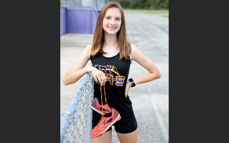 Columbia’s Audrey Fender is the LCR’s Girls Runner of the Year. (MANDI SLOAN/Special to the Reporter)