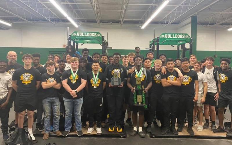Suwannee placed third at the Bulldog Invitational on Friday. (COURTESY)