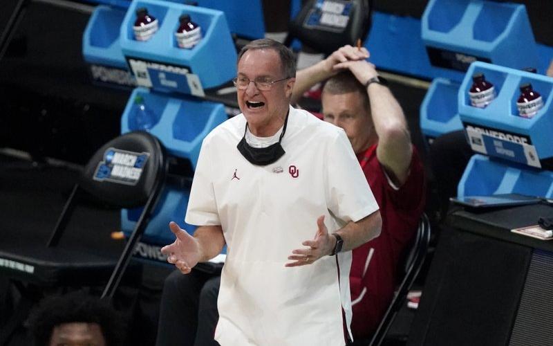 Oklahoma head coach Lon Kruger reacts during a first-round game against Missouri in the NCAA Tournament at Lucas Oil Stadium March 20 in Indianapolis. (DARRON CUMMINGS/Associated Press)