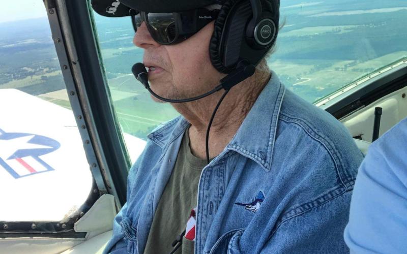 Mike Farrar, a 78-year-old Air Force veteran battling cancer, got a chance to fly again last weekend. (COURTESY)