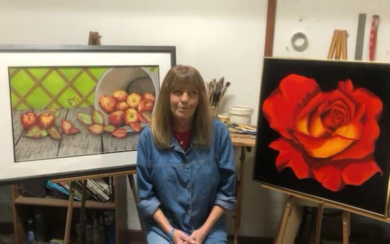 Artist Lisa Pifer, born legally blind, is set to be the featured artist for July at the Gateway Art Gallery. (COURTESY)