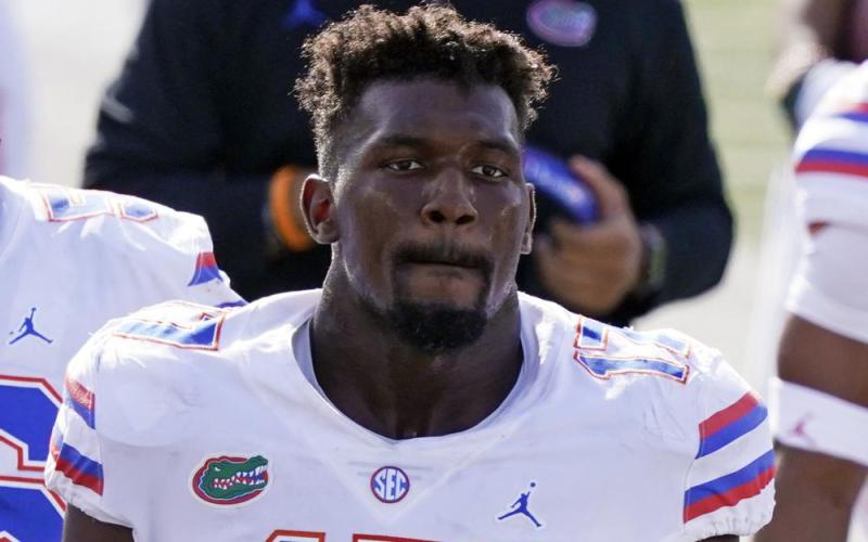 Florida defensive lineman Zachary Carter (17) walks on the sideline against Vanderbilt on Nov. 20, 2020, in Nashville, Tenn. (AP FILE)