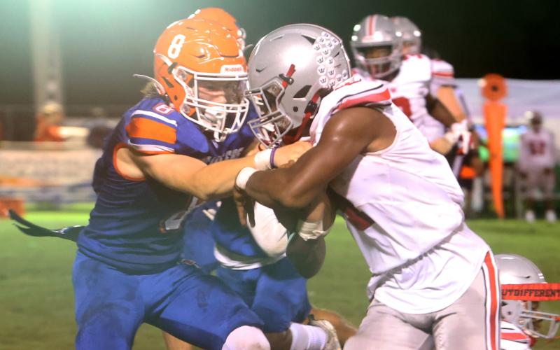 Branford linebacker Trevor Maddox goes in for a tackle against Williston last Friday. (PAUL BUCHANAN/Special to the Reporter)