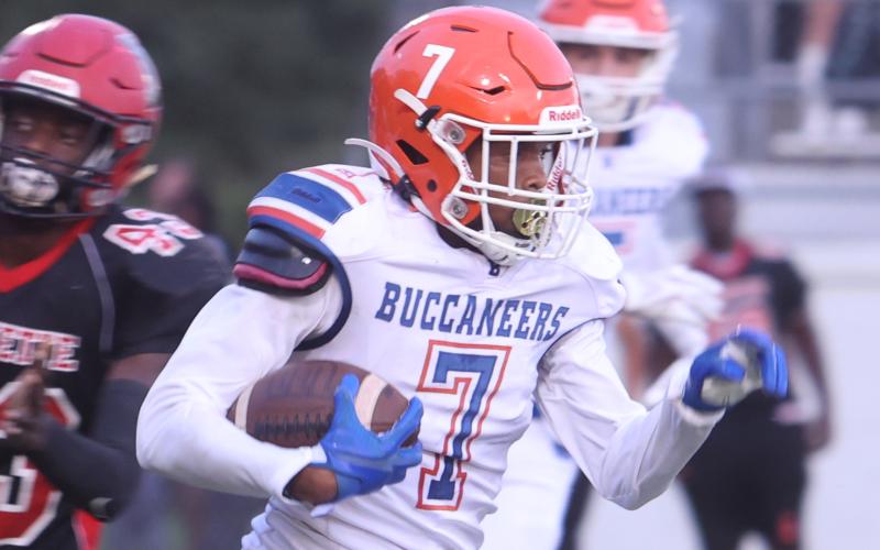 Branford receiver Arkayvion Jones rushes up the field against Lafayette on Monday night. (PAUL BUCHANAN/Special to the Reporter)