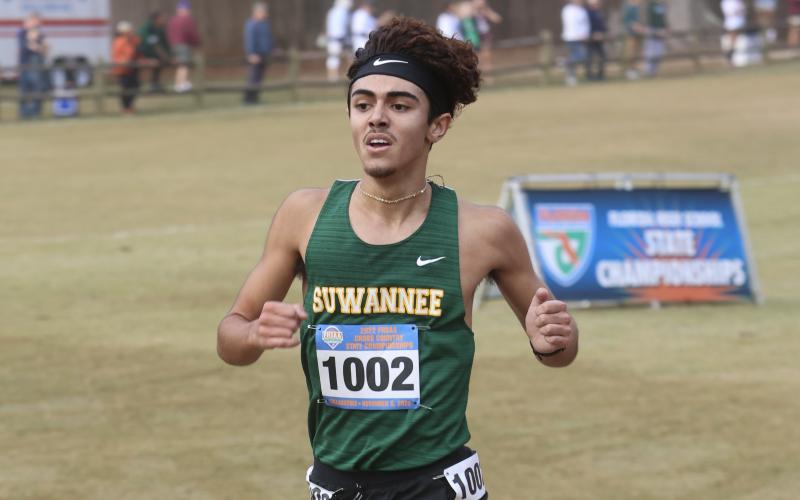Suwannee’s Morgan Mobley runs at the Class 2A state meet on Saturday in Tallahassee. (PAUL BUCHANAN/Special to the Reporter)