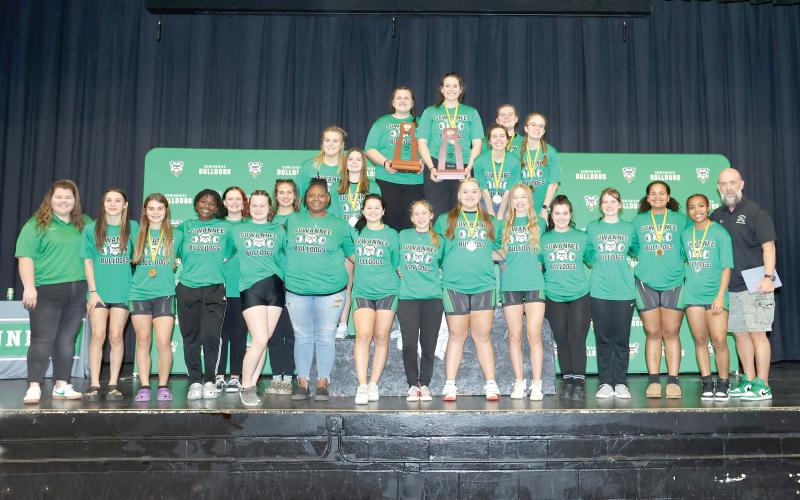 The Suwannee girls weightlifting team won its fifth straight regional title in the traditional event and repeated as Olympic champions at the Region 1-1A meet Saturday at SHS. (PAUL BUCHANAN/Special to the Reporter)