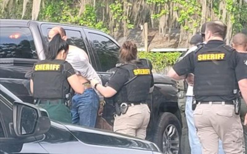 Selwyn Yomar Diaz Diaz was arrested Friday evening by the Columbia County Sheriff’s Office when he arrived in Lake City to meet with teen. (COURTESY)