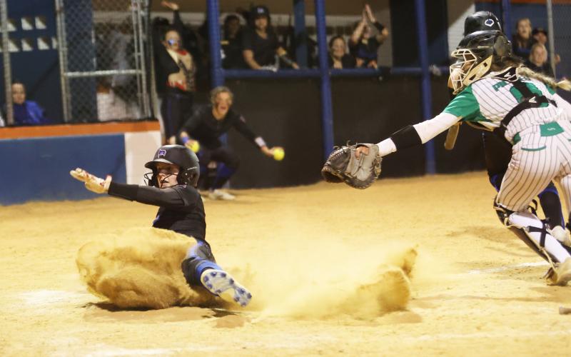 Branford’s Madyson Sikes scores the game-winning run against Suwannee on Tuesday night. (PAUL BUCHANAN/Special to the Reporter)