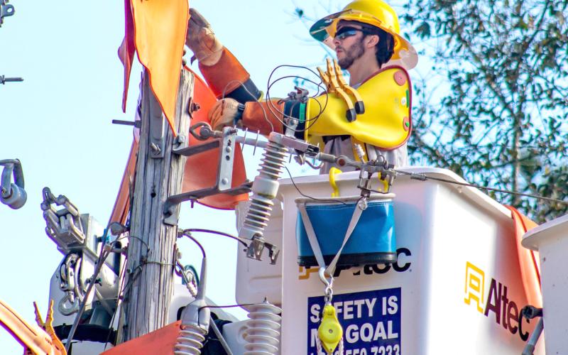 A Musgrove Construction worker helped prepare the Suwannee Valley Electric Cooperative system for fiber this spring as the co-op launches its Rapid Fiber Internet subsidiary. (COURTESY RAPID FIBER INTERNET)