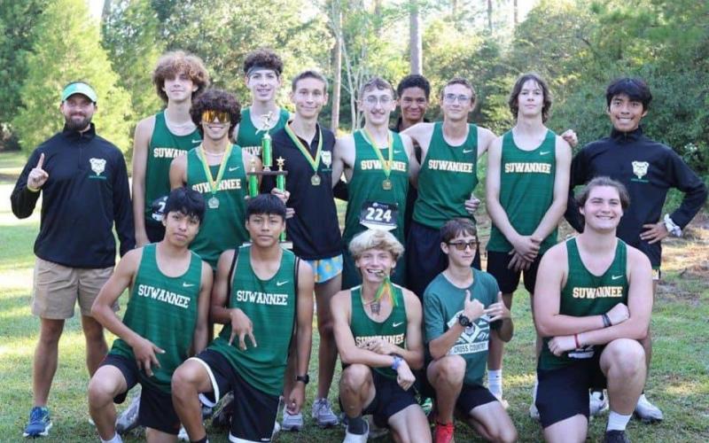 Suwannee’s boys cross country team won the Suwannee County Invitational on Saturday. (COURTESY)