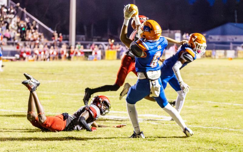 Branford receiver Damian Herrera catches a touchdown against Lafayette on Sept. 29. (JACK HOWDESHELL/Special to the Reporter)