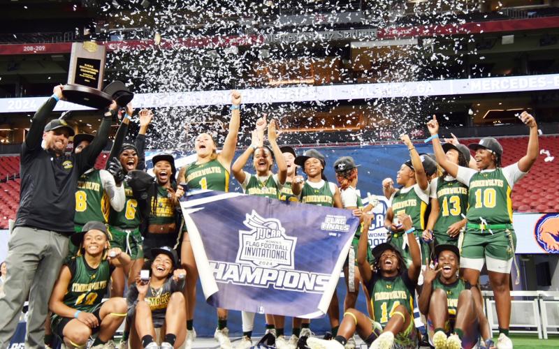 FGC's flag football team celebrates after defeating Hesston College to win back-to-back NJCAA national titles. (COURTESY OF FGC)