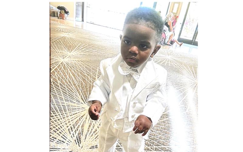 Banx Everett, who has won Sunburst Beauty Pageants on the local and state level, will be competing later this month in the International Finals. (COURTESY)