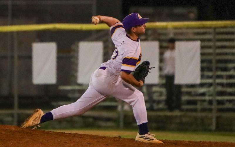 Columbia pitcher Kyler Keen pitches against Buchholz on March 14. (BRENT KUYKENDALL/Lake City Reporter)