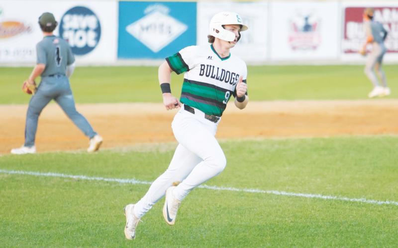 Suwannee catcher Jace Moran told the Lake City Reporter he’s verbally committing to Florida. (FILE)