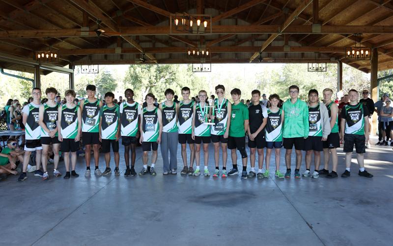 Suwannee's boys cross country team won the Suwannee Invitational on Saturday. (PAUL BUCHANAN/Lake City Reporter)