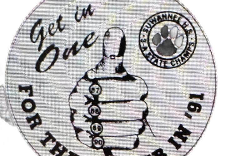 Suwannee High was trying to ‘Get in One for the thumb in 91’ in 1991 after winning the previous four Class 3A state titles. That run also brought ESPN to town in 1991 to document the program’s success. (COURTESY SUWANNEE DEMOCRAT)