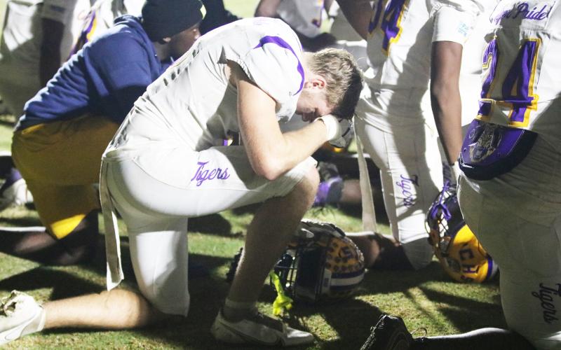 Columbia defensive end Kyten Davis pours out his emotions following the Tigers’ 27-20 loss to Choctaw in the Region 1-4A semifinals on Friday. (JORDAN KROEGER/Lake City Reporter)