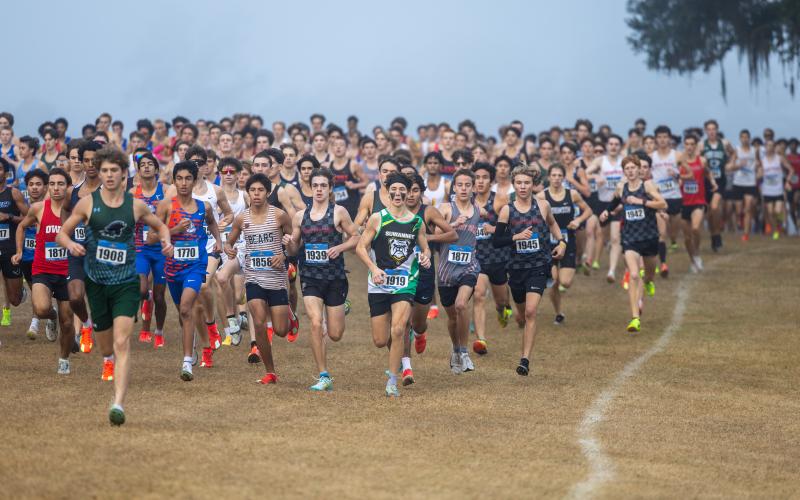 Suwannee runner Logan Haley runs with the pack at the Class 2A state meet on Saturday. (JACK HOWDESHELL/Lake City Reporter)
