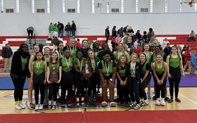 The Suwannee girls weightlifting team won the Region 2-1A titles in traditional and Olympic on Saturday. (COURTESY)
