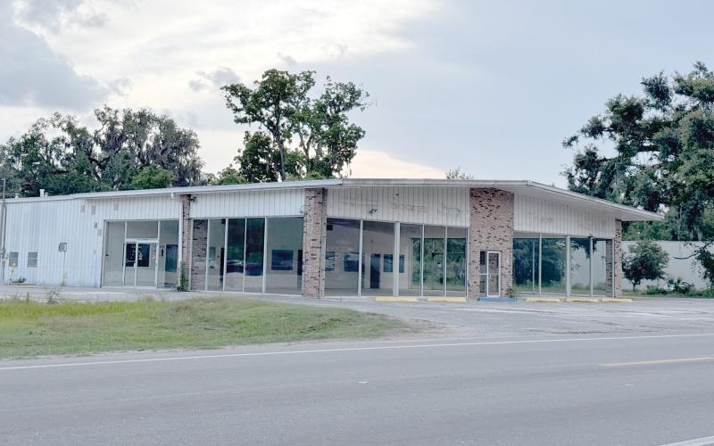 The Live Oak City Council would like to lease the old Walt’s Chrysler Dodge Jeep Ram dealership for 10 years to house the city’s public works department. (FILE)