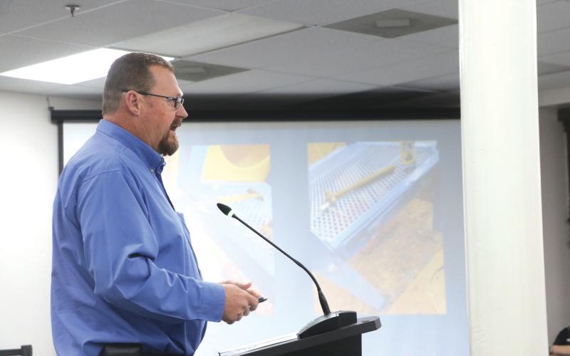 Lake City Public Works Director Steve Brown updates the city council on repair work at different parks during Monday’s meeting. (MORGAN MCMULLEN/Lake City Reporter)