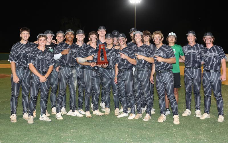 Suwannee repeated as District 3-3A champs with a 4-2 win over Baldwin on Friday. (PAUL BUCHANAN/Lake City Reporter)