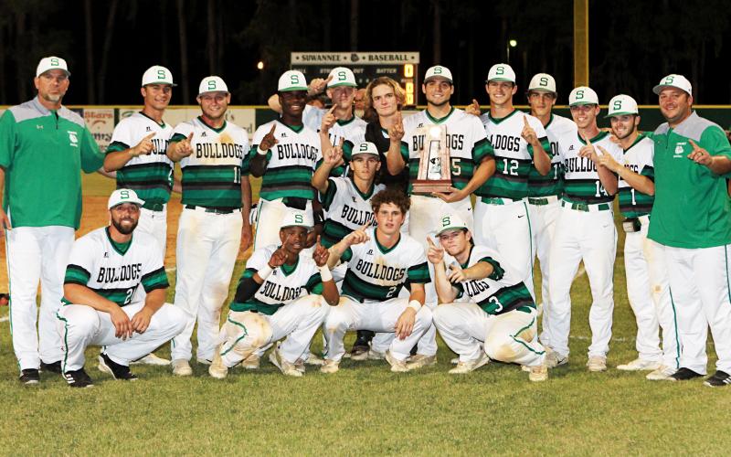 Suwannee’s 2019 baseball won a regional title for the program’s Final Four appearance since 1969. (PAUL BUCHANAN/Lake City Reporter)