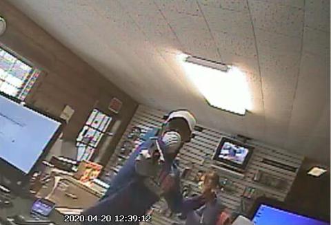 The suspects are seen in a video surveillance still. (COURTESY SCSO)