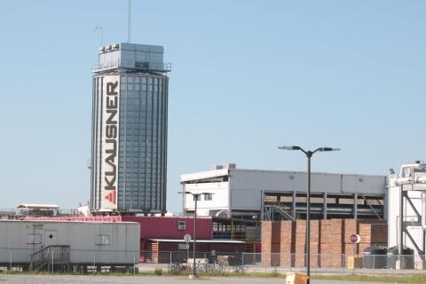 A virtual auction will be held today on the former Klausner Lumber One site in Live Oak. (SUWANNEE DEMOCRAT)