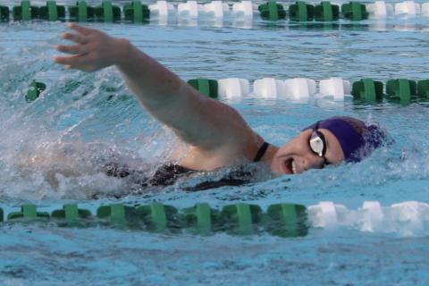 Columbia swimmer Mackenzie Conklin competes in the 500-yard freestyle during Tuesday’s meet against Suwannee. She won the event. (SHELBY CONKLIN/Special to the Reporter)