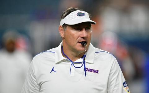 Florida head coach Mullen is still wary about what lies ahead as the Gators prepare to open the season at Ole Miss on Saturday. “Obviously, all the covid stuff makes you anxious,” Mullen said. (MARK BROWN/Getty Images/TNS)