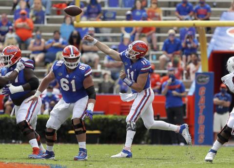 Florida quarterback Kyle Trask (11) throws a pass against South Carolina on Saturday, in Gainesville. (BRAD MCCLENNY/The Gainesville Sun via AP, Pool)
