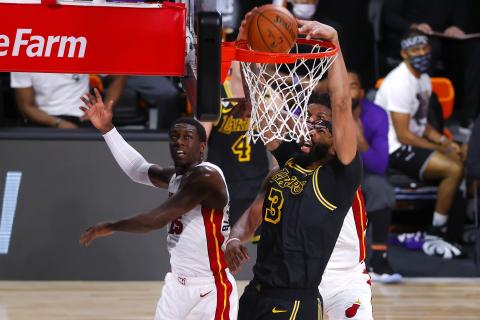 Los Angeles Lakers forward Anthony Davis (3) dunks during the first half against the Miami Heat in Game 2 of the NBA Finals on Friday at AdventHealth Arena at ESPN Wide World Of Sports Complex in Lake Buena Vista, Florida. The Lakers won, 124-114, for a 2-0 series lead. (KEVIN C. COX/Getty Images/TNS)