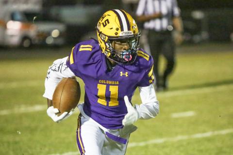 Columbia receiver Jaquez Redic runs up the field after a catch against Seabreeze during last Friday’s Region 1-6A quarterfinal. The Tigers host Daytona Beach Mainland in the regional semis Friday night at 7:30 p.m. (BRENT KUYKENDALL/Lake City Reporter)