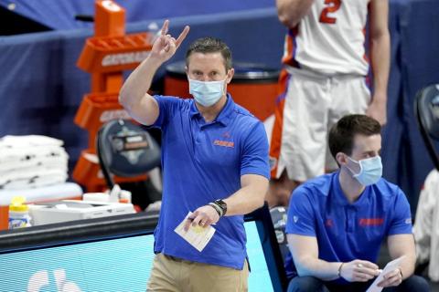 Florida head coach Mike White directs his players against Vanderbilt in the SEC Tournament on Thursday in Nashville, Tenn. (MARK HUMPHREY/Associated Press)